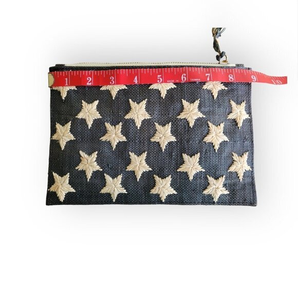 Kayu Raffia Star Pouch with Hand Embroidery - Picture 10 of 11